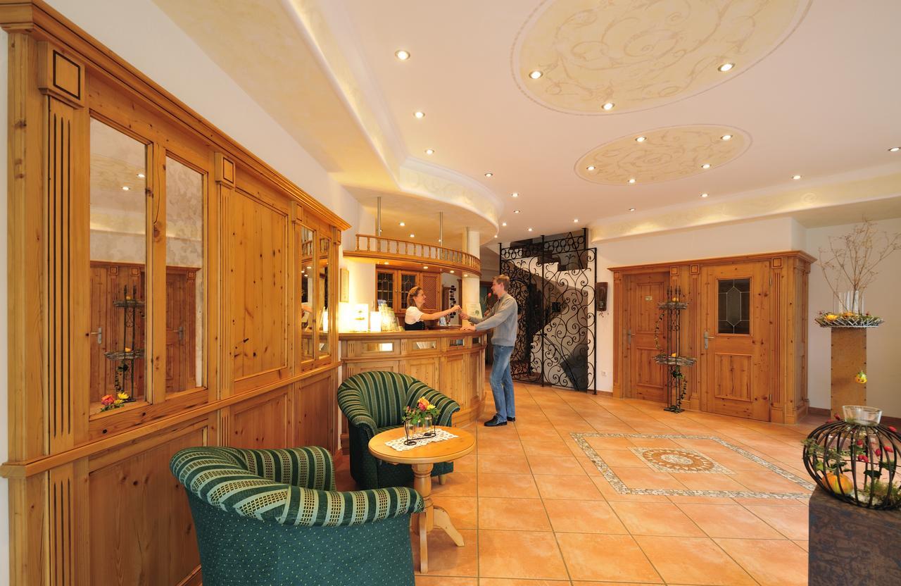 Landhotel Gruener Baum Westendorf  Exteriér fotografie